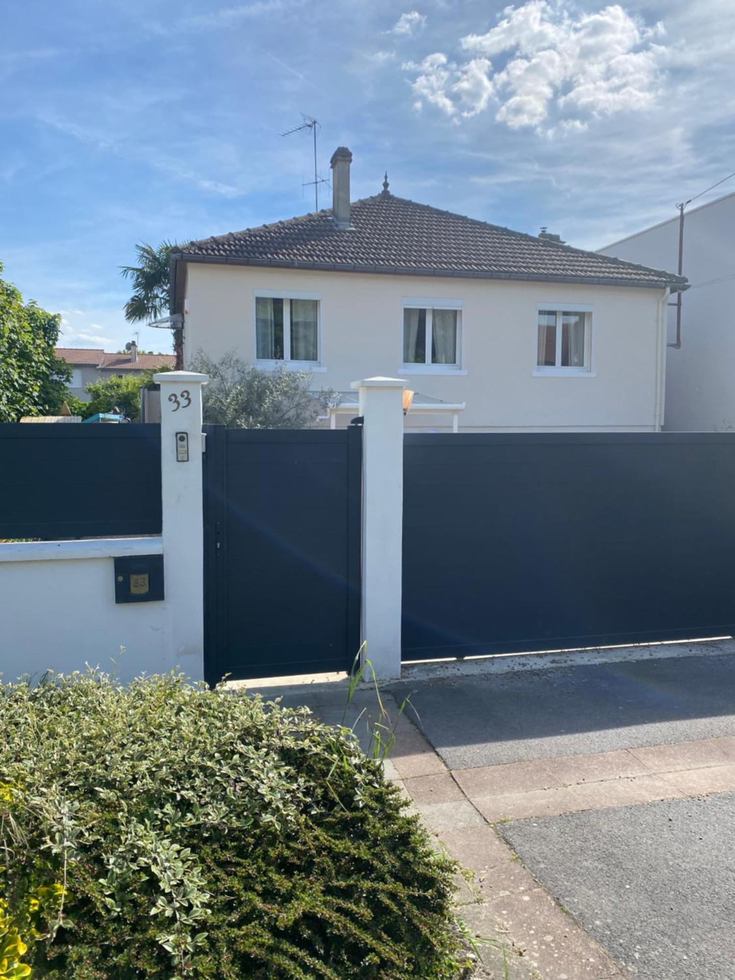 Appart Studio Rdc De Maison Avec Exterieur Proche Reims แตงเกอซ์ ภายนอก รูปภาพ