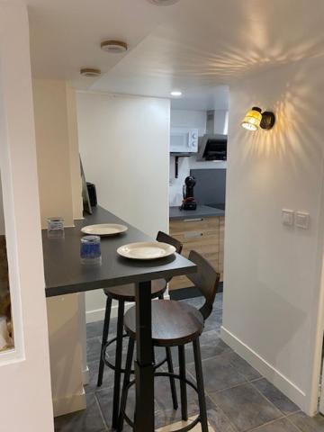 Appart Studio Rdc De Maison Avec Exterieur Proche Reims แตงเกอซ์ ภายนอก รูปภาพ