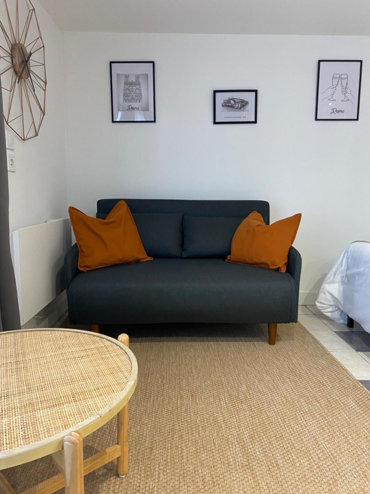 Appart Studio Rdc De Maison Avec Exterieur Proche Reims แตงเกอซ์ ภายนอก รูปภาพ