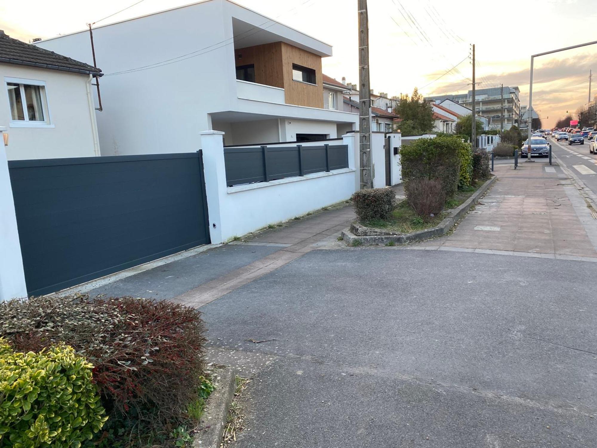 Appart Studio Rdc De Maison Avec Exterieur Proche Reims แตงเกอซ์ ภายนอก รูปภาพ